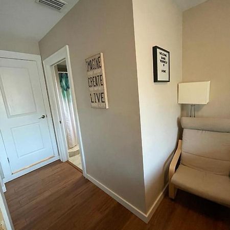 Quaint Guest Room Close To Siesta Key ساراسوتا المظهر الخارجي الصورة